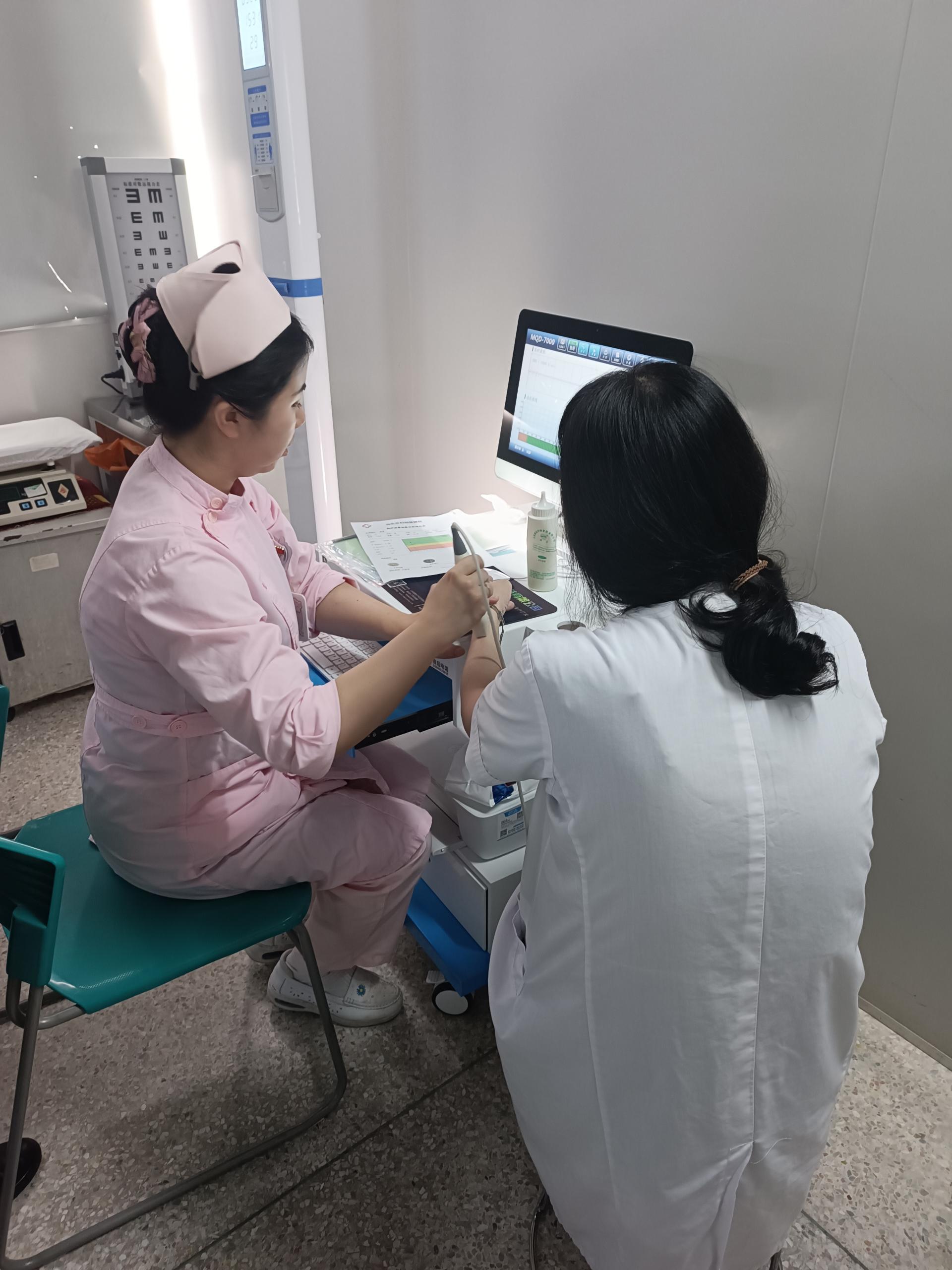 广东汕头妇女儿童医院装机！现在就可以享受超声骨密度检测仪服务！